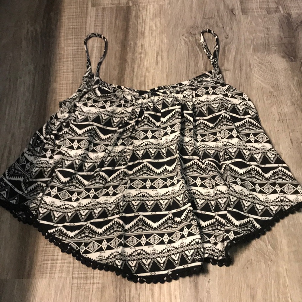 Crop top